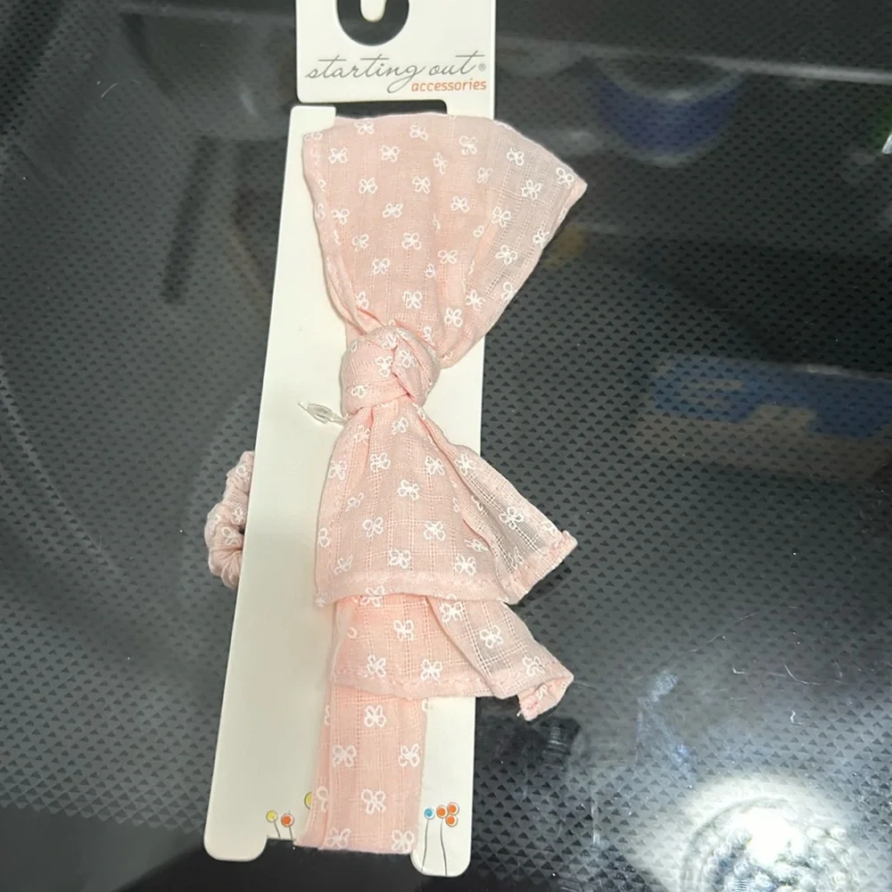 Baby girls infant new nwt headband how peach pink flower light cotton